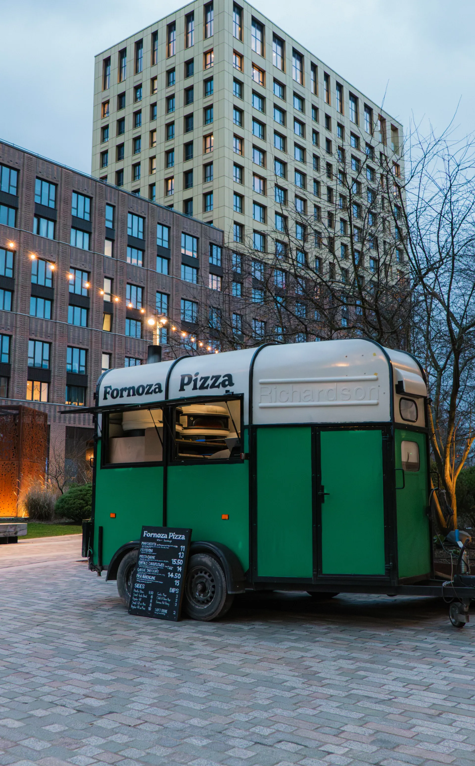 Josh and Pav, founders of Fornoza