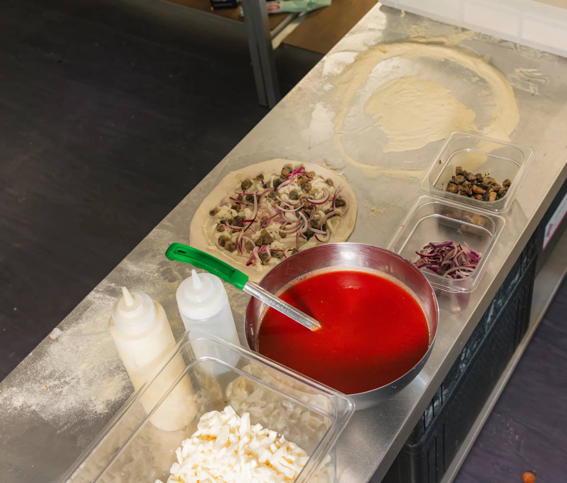 Party pizza catering in Reading